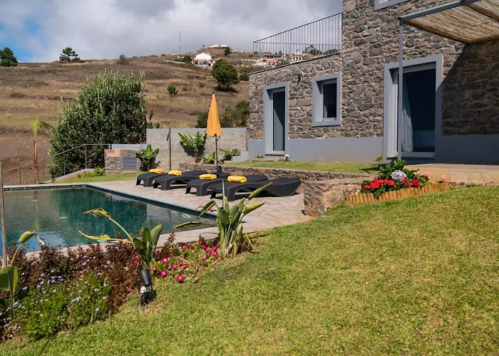 Villa Flora - Nature & Tranquility - Heated Pool Optional