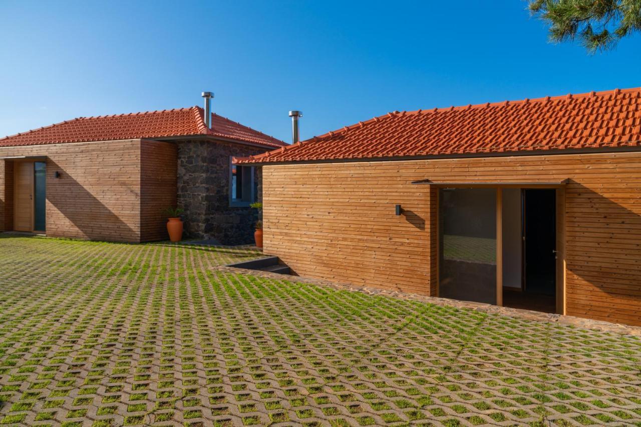 Flora - Nature & Tranquility - Heated Pool Optional Willa