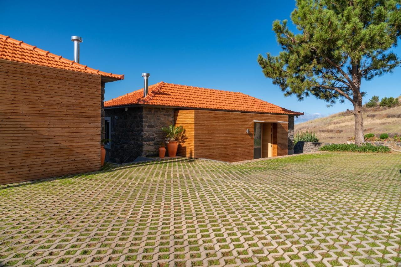 Flora - Nature & Tranquility - Heated Pool Optional Willa